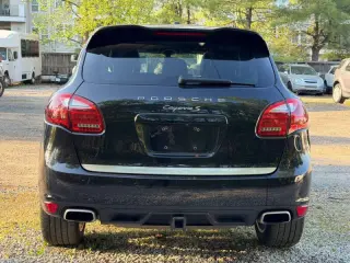 2011 Porsche Cayenne S