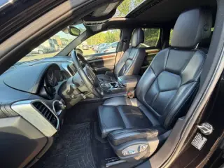 2011 Porsche Cayenne S