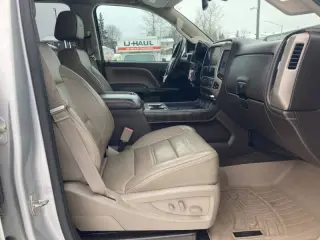 2015 GMC Sierra 2500HD Denali