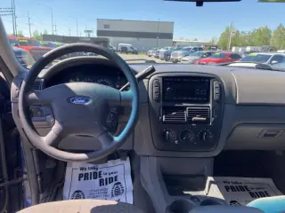 2005 Ford Explorer