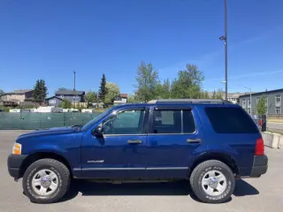 2005 Ford Explorer