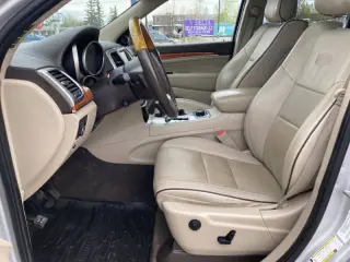 2011 Jeep Grand Cherokee Overland
