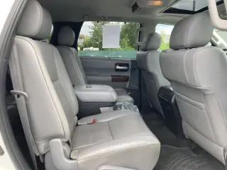 2014 Toyota Sequoia