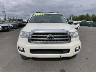 2014 Toyota Sequoia