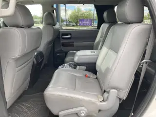 2014 Toyota Sequoia
