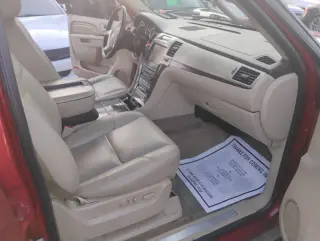 2012 Cadillac Escalade Luxury