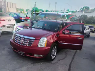 2012 Cadillac Escalade Luxury