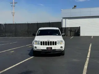 2006 Jeep Grand Cherokee Laredo