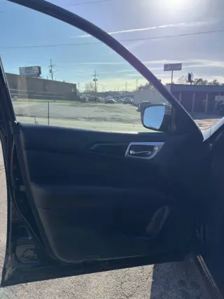 2020 Nissan Pathfinder