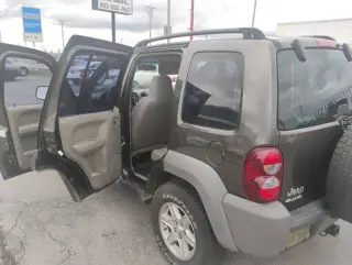2006 Jeep Liberty Sport