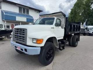 1996 Ford F-800