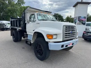 1996 Ford F-800