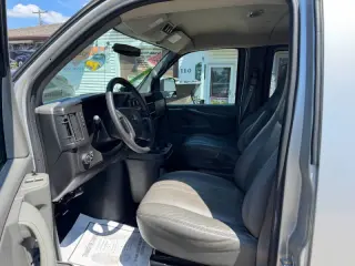 2012 GMC Savana LS 1500