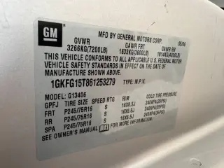 2006 GMC Savana LS 1500