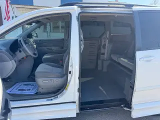2008 Toyota Sienna LE 7-Passenger