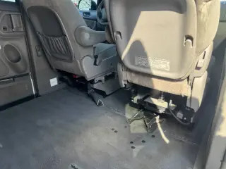 2008 Toyota Sienna LE 7-Passenger