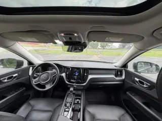 2020 Volvo XC60 T6 Momentum