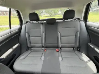 2016 Volkswagen Golf TSI S
