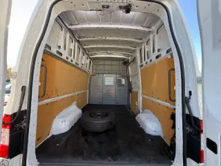 2019 Nissan NV 3500 HD SV