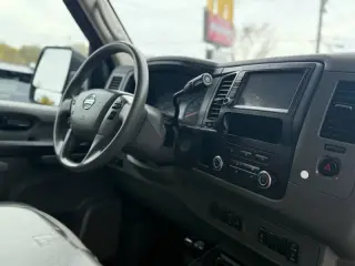 2019 Nissan NV 3500 HD SV