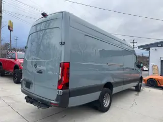 2022 Mercedes-Benz Sprinter 3500XD