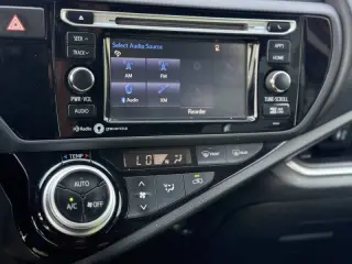 2015 Toyota Prius c