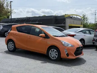 2015 Toyota Prius c