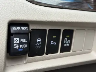 2017 Toyota Sienna XLE Premium 8-Passenger
