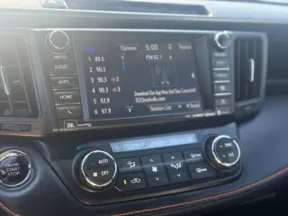 2016 Toyota RAV4 SE