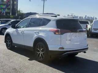 2016 Toyota RAV4 SE