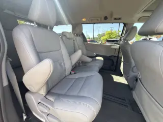2015 Toyota Sienna XLE Premium 8-Passenger