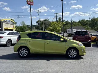 2015 Toyota Prius c
