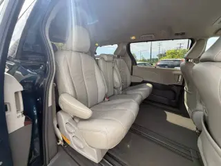 2012 Toyota Sienna XLE 8-Passenger
