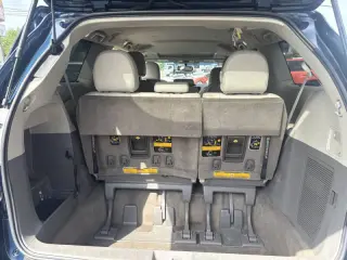 2012 Toyota Sienna XLE 8-Passenger