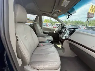 2012 Toyota Sienna XLE 8-Passenger