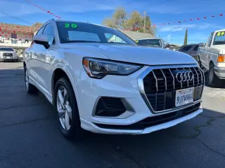 2020 Audi Q3 quattro Premium 45 TFSI