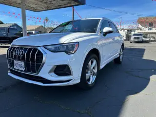 2020 Audi Q3 quattro Premium 45 TFSI