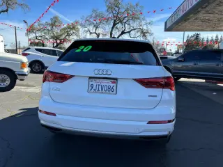 2020 Audi Q3 quattro Premium 45 TFSI