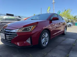 2019 Hyundai Elantra SEL