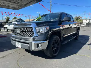 2018 Toyota Tundra SR5