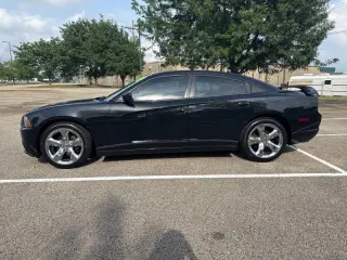 2014 Dodge Charger SXT
