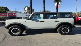 Ford Bronco 2023 4x4 Base Advanced 4dr SUV