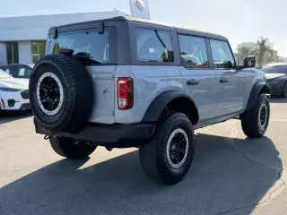 Ford Bronco 2023 4x4 Base Advanced 4dr SUV