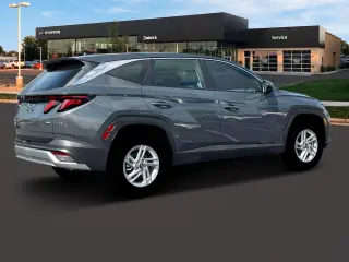 Hyundai TUCSON 2025 AWD SE 4dr SUV
