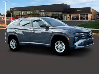 Hyundai TUCSON 2025 AWD SE 4dr SUV