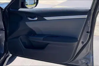 Honda Civic 2016 LX 4dr Sedan CVT