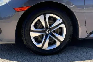 Honda Civic 2016 LX 4dr Sedan CVT