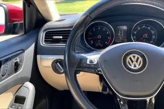 Volkswagen Jetta 2017 1.4T SE 4dr Sedan 6A