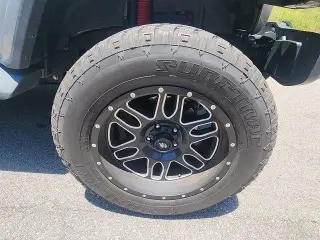Jeep Wrangler Unlimited 2018 4x4 Moab 4dr SUV (midyear release)