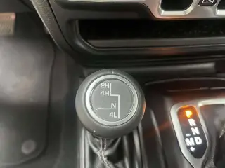 Jeep Wrangler Unlimited 2018 4x4 Moab 4dr SUV (midyear release)